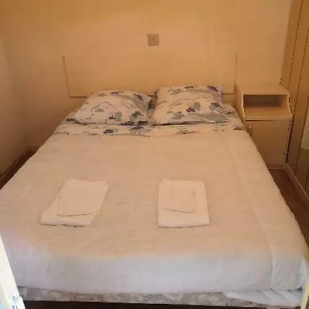 Mobile Terre Rouge Campingplatz 4*